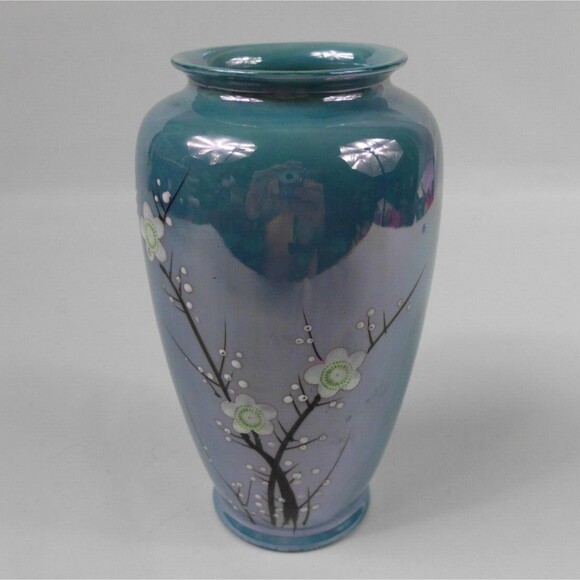 Vintage Blue Vase with Dogwood Flowers 6 Inches Tall Made in Japan - Picture 1 of 5